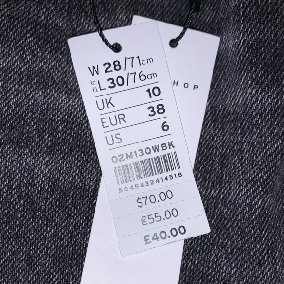 TOPSHOP High Waisted Mom Jeans Washed Black Tapered 28 x 30 - NWT - Picture 5 of 7